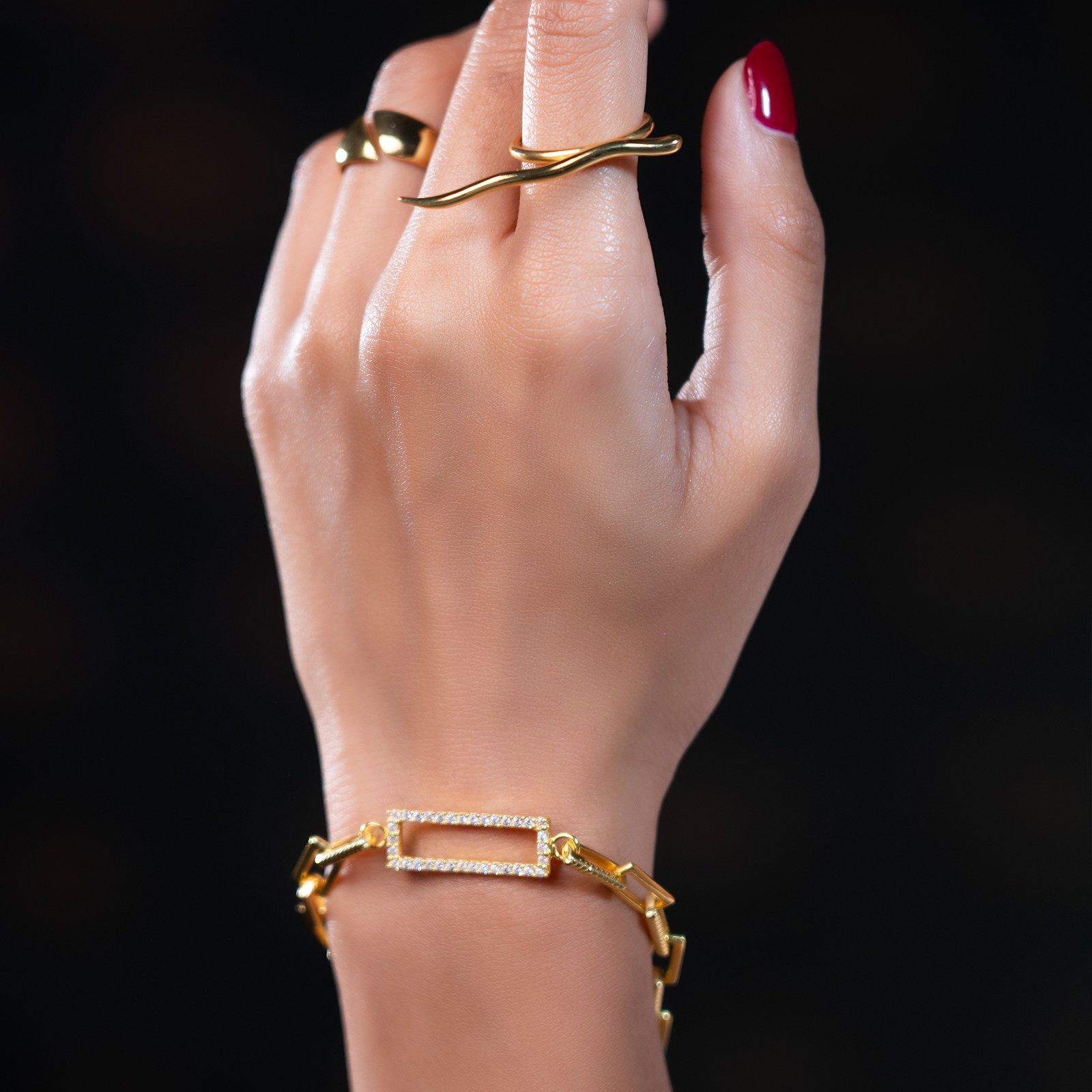 Bracelets & Bangles